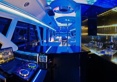 Автомобиль на свадьбу № С5741 - Транспортная компания Станция Позитива