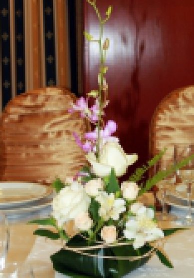 Цветочная композиция D2705 - Салон цветов DESIGN & БУКЕТ