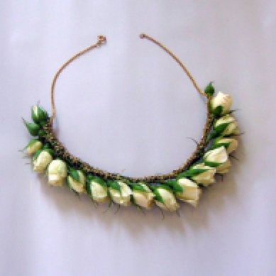 Аксессуар из цветов D2719 - Салон цветов DESIGN & БУКЕТ