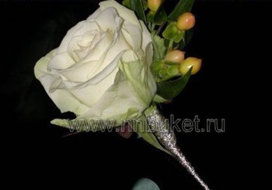 Бутоньерка Э2951 - Сеть магазинов цветов класса премиум Эдем