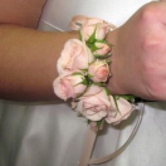 Аксессуар из цветов D2715