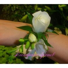 Аксессуар из цветов М3226