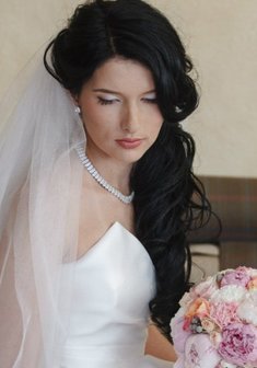 Cвадебная прическа Т15750 с распущенными волосами