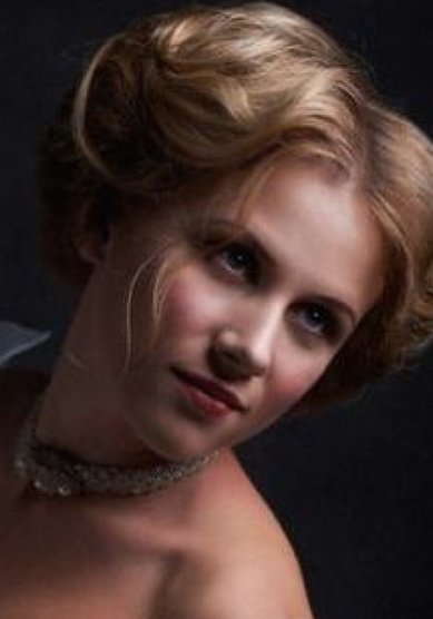 Прическа на свадьбу Л13060 - Стилист-визажист Любовь Букетова