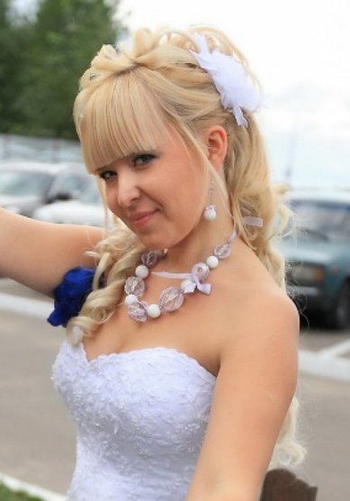 Прическа на свадьбу Т13154 - Стилист-визажист Татьяна Яблокова - Волычева