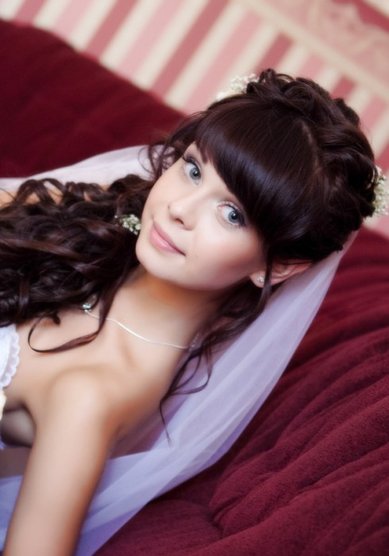 Прическа на свадьбу Т13184 - Стилист-визажист Татьяна Яблокова - Волычева