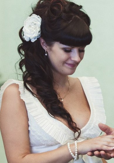 Прическа на свадьбу Т15758 - Стилист-визажист Татьяна Яблокова - Волычева