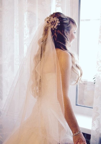 Прическа на свадьбу Е16536 - Стилист-визажист Елена Короткова