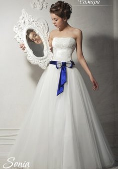 Свадебное платье Самара-M21985. С пышной юбкой, длинное без шлейфа.
