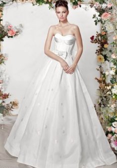 Свадебное платье P22152. С пышной юбкой, длинное без шлейфа.