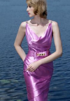 Вечернее платье 502-P22156. С прямой юбкой, короткое без шлейфа.