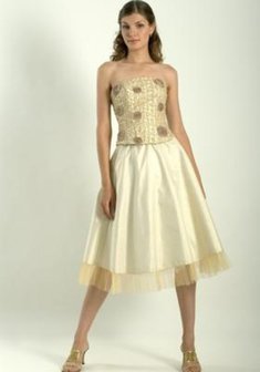 Вечернее платье P22425. А-силуэт, короткое без шлейфа.