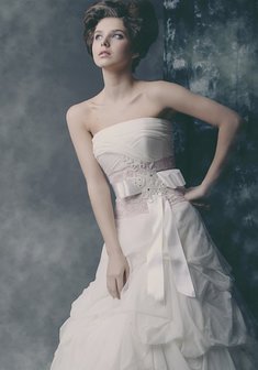 Свадебное платье S22705. А-силуэт, длинное без шлейфа.