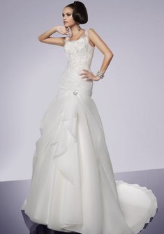 Свадебное платье С22790. А-силуэт, длинное со шлейфом.