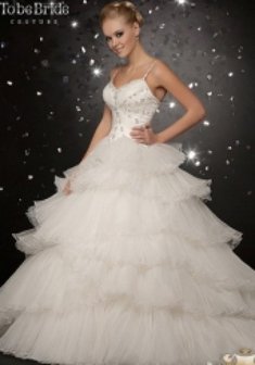 Свадебное платье Kt040-K22898. С пышной юбкой, длинное со шлейфом.