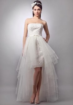 Свадебное платье Баже-К23347. С прямой юбкой, короткое со шлейфом.