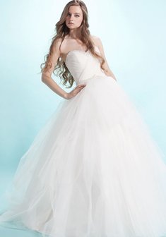 Свадебное платье Восторг-К23364. С пышной юбкой, длинное без шлейфа.