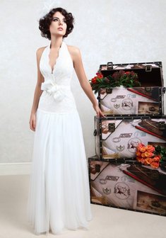 Свадебное платье Мэвис-L30220. С прямой юбкой, длинное без шлейфа.