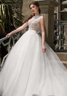 Свадебное платье БИРУТА-B52654. С пышной юбкой, длинное со шлейфом.