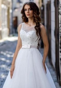 Свадебное платье P65971. С пышной юбкой, длинное без шлейфа.