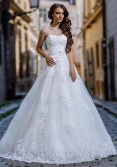 Свадебное платье P65972. С пышной юбкой, длинное без шлейфа.