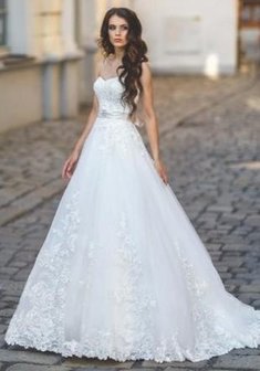 Свадебное платье P65974. С пышной юбкой, длинное со шлейфом.