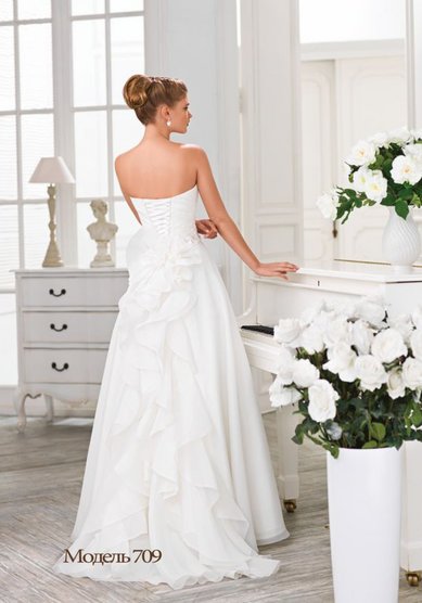 Свадебное платье 709-Я22110 - Салон свадебной и вечерней моды Я - Невеста!