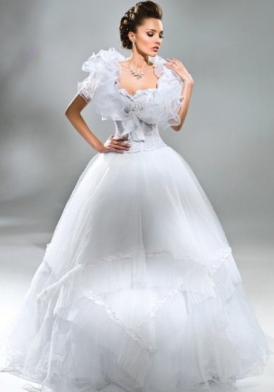 Свадебное платье Бали-V23262 - Свадебный салон VissOn